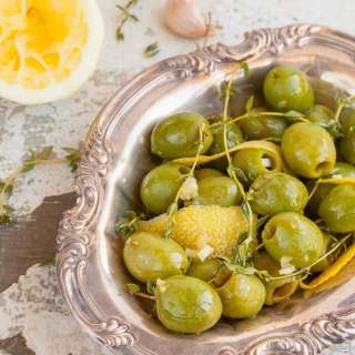 Lemon, Thyme and Garlic Marinated Olives