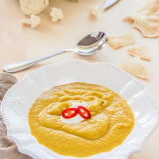 Curried Cauliflower Soup