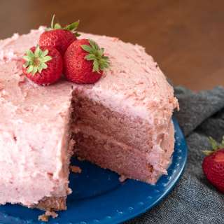 Vegan Strawberry Cake