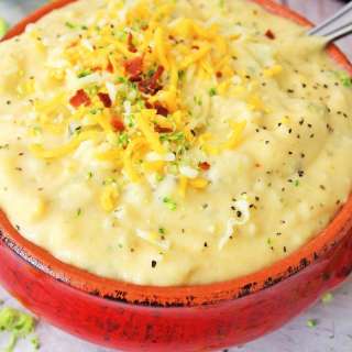 Instant Pot Broccoli Cheddar Soup
