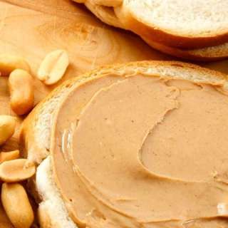 How to Make Homemade Peanut Butter