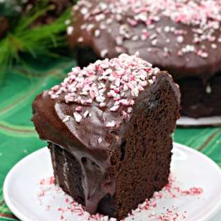 Peppermint Mocha Bundt Cake