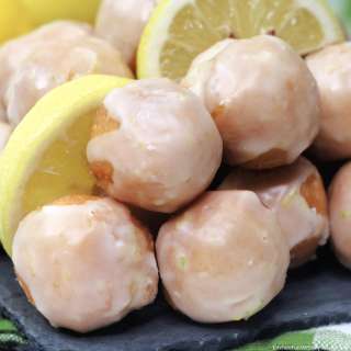 Easy Lemon Donut Holes