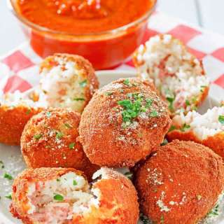 Arancini (Italian Rice Balls)