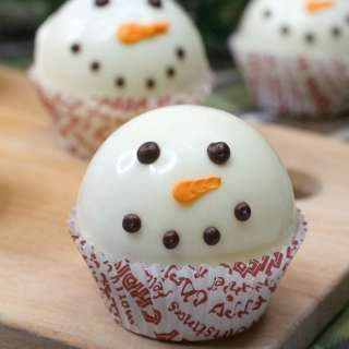 Snowman Hot Chocolate Bombs