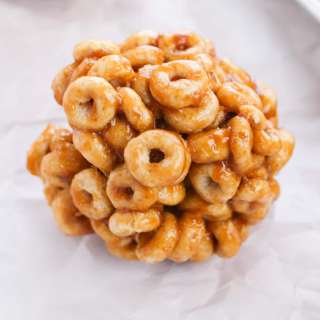 Peanut Butter Cereal Balls