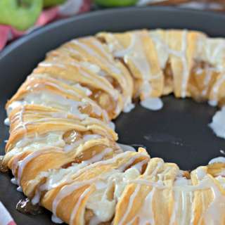 Caramel Apple Cream Cheese Crescent Ring
