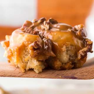 Caramel Pecan Cinnamon Rolls