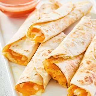 Taco Bell Cheesy Roll Up