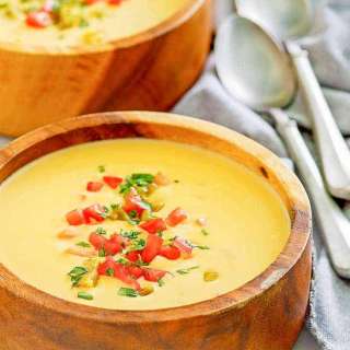 Houston’s Canadian Cheese Soup