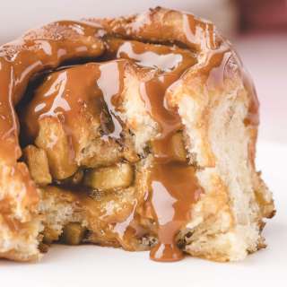 Caramel Apple Cinnamon Rolls