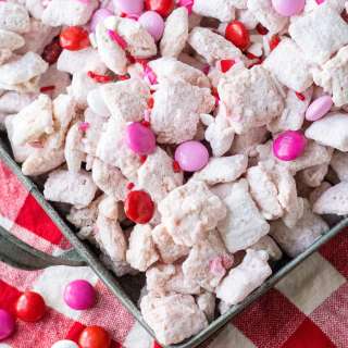 Strawberry Puppy Chow