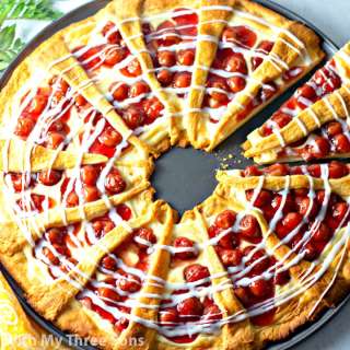 Cherry Cream Cheese Crescent Ring