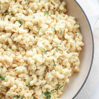 Instant Pot White Cheddar Mac and Cheese