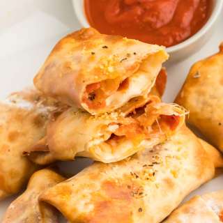 Pizza Egg Rolls