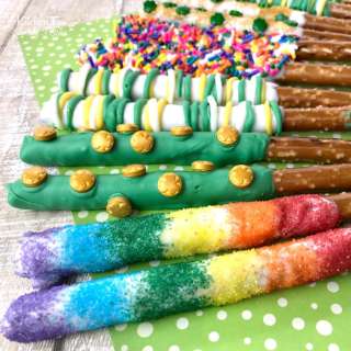 St Patrick’s Day Pretzel Rods