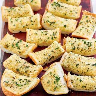 Brennan’s Garlic Bread