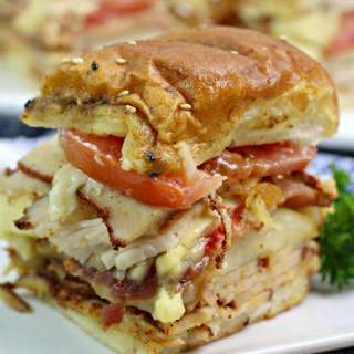Kentucky Hot Brown Sliders