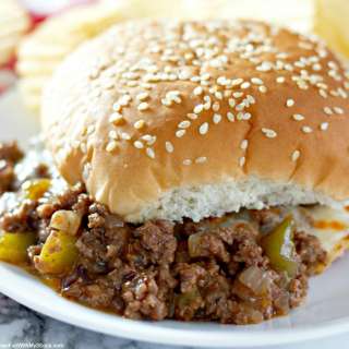 Philly Cheesesteak Sloppy Joes