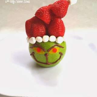 The Grinch Fruit Snack