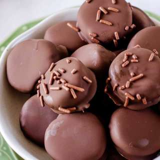 Copycat York Peppermint Patties