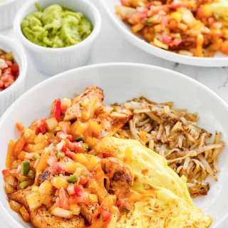 Denny’s Chicken Fajita Breakfast Skillet