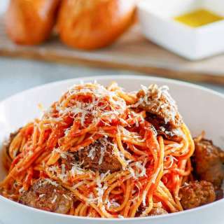 Instant Pot Spaghetti and Sausage