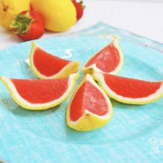 Strawberry Lemonade Jello Shots