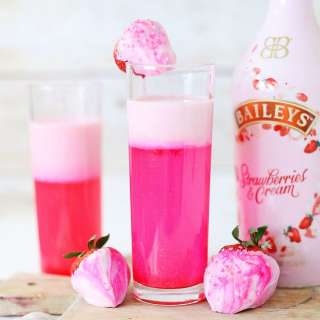 Strawberries and Cream Cocktail