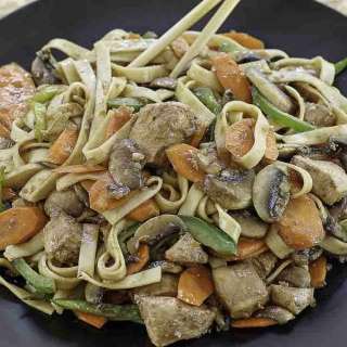Chicken Lo Mein