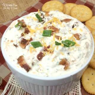 Beer Bacon Cheddar Ranch Dip