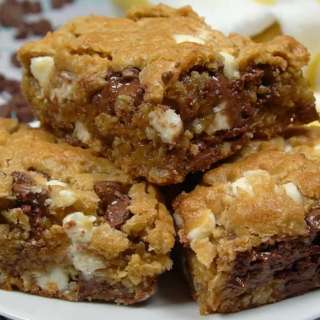 Oatmeal Chocolate Chip Bars