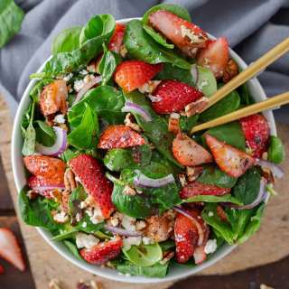 Strawberry Spinach Salad