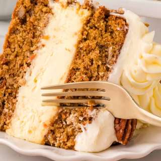 Carrot Cake Cheesecake