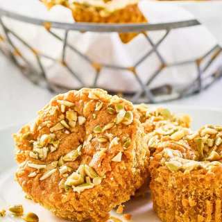 Starbucks Pumpkin Cream Cheese Muffins