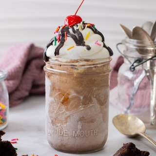Mason Jar Ice Cream
