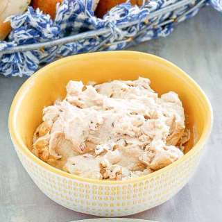 Homemade Panera Honey Walnut Cream Cheese