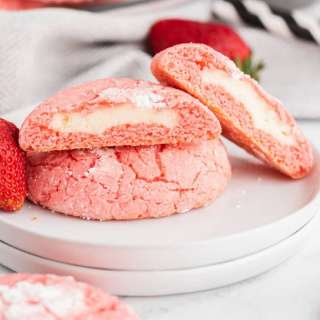 Strawberry Cheesecake Cookies