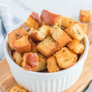 Quick & Easy Air Fryer Homemade Croutons