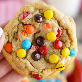 Peanut Butter M&M Cookies