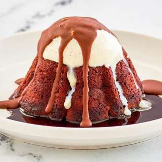 Chili's Molten Lava Cake (Copycat Recipe)