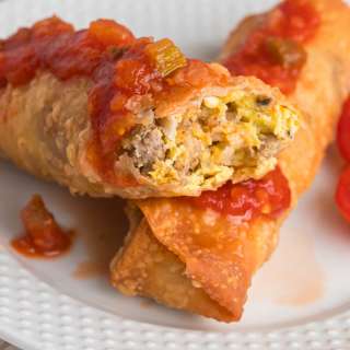 Breakfast Egg Rolls