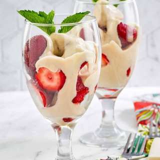 La Madeleine Strawberries Romanoff