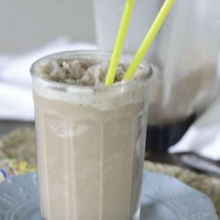 3-Ingredient Wendy's Frosty Copycat: Thick Chocolate Treat