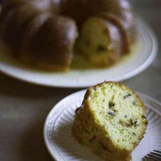Ms. Bessie's Authentic New Orleans Rum Cake