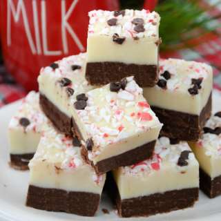 Peppermint Bark Fudge