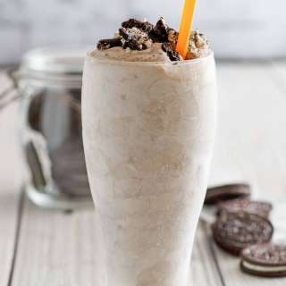 Homemade Dairy Queen Oreo Blizzard: 2-Ingredient Nostalgic Treat