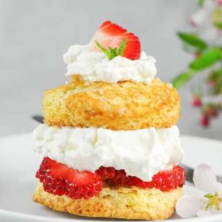 Ted's Strawberry Shortcake