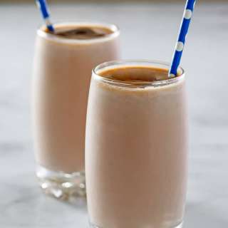 Colorado Bulldog Cocktail - Creamy White Russian with a Twist