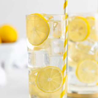 Classic Homemade Lemonade (Better Than Store-Bought)